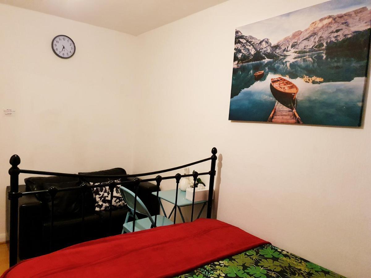 Merciful King Room, In Zone 2-3 Londres Exterior foto